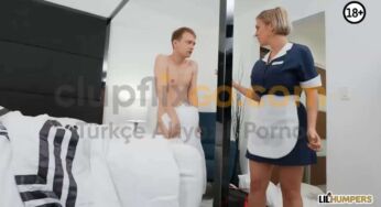 Otel Odasında Mastürbasyon Yaparken Görevli İçeri Dalıyor Türkçe Altyazılı Porno